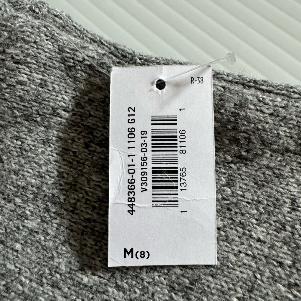 NWT Old Navy 5 button gray cardigan.  Boys size medium